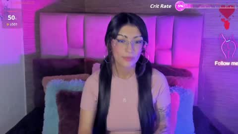 Mia online show from 05.10.26