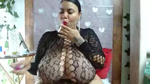 Mia squirt big INDEPENDENT MODEL...ONLYFANS  online show from 03.29.26