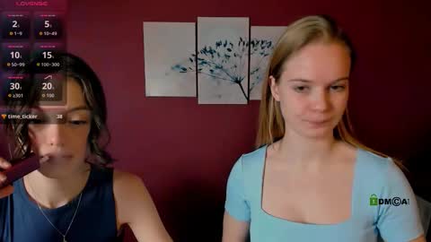 mia_starrr_ online show from 12.04.25