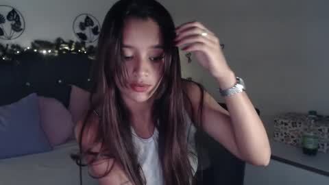 Snapshot of mia_sweetdc chatting on 12.23.24 mia_sweetdc online show from 12.23.24