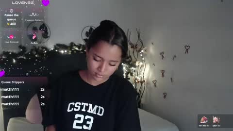 Snapshot of mia_sweetdc chatting on 01.02.25 mia_sweetdc online show from 01.02.25