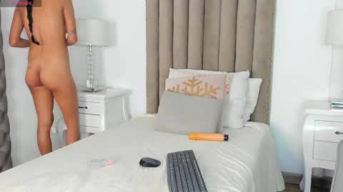 Snapshot of mia_tentacion__ chatting on 05.27.26 mia_tentacion__ online show from 05.27.26