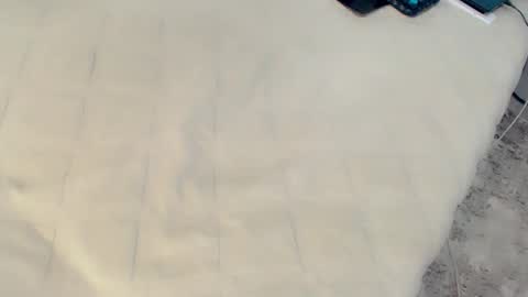 Snapshot of mia_tins chatting on 05.13.26 Lemma online show from 05.13.26