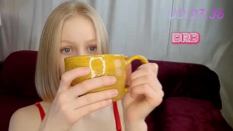 Mia online show from 01.01.25