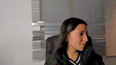 Snapshot of mia_velmont chatting on 07.03.26 Miaaa online show from 07.03.26