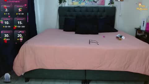 MIA  online show from 11.01.25