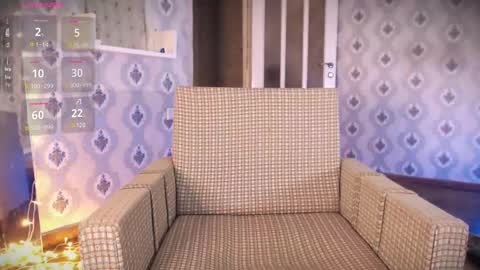 mia_wallase online show from 03.10.25