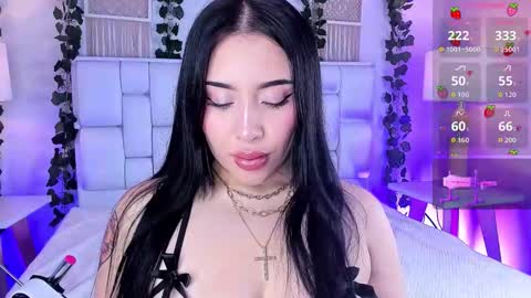 Mia online show from 12.05.25