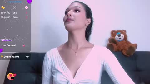 Mia online show from 12.02.24