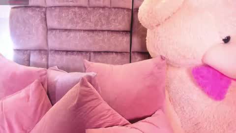 miaa_quinn online show from 12.16.25