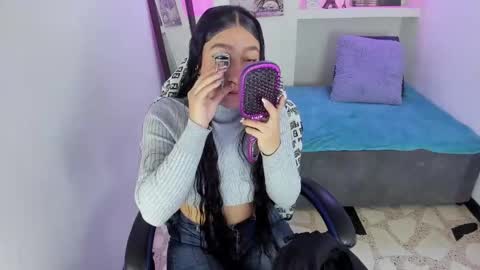       online show from 09.17.25