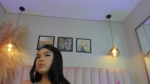 Mia online show from 01.13.26