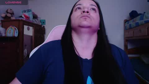 Snapshot of miaabrownn chatting on 05.15.26 MIA online show from 05.15.26