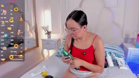 miaaffox online show from 02.05.26