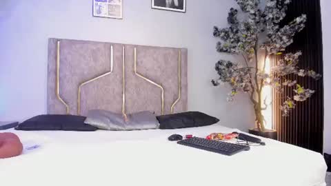 miaakittyy online show from 07.25.26