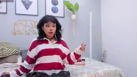 Mia online show from 01.09.25