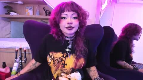 Mia online show from 03.07.25