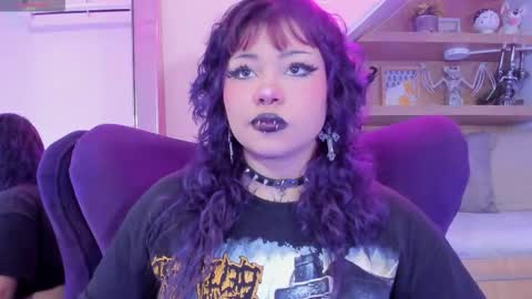 Mia online show from 10.07.25