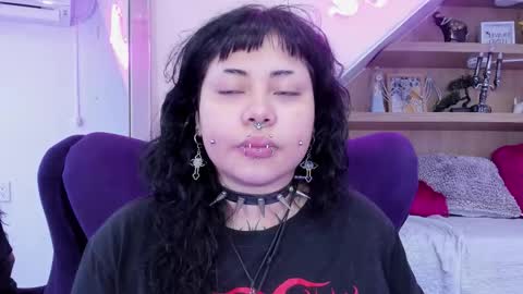 Mia online show from 01.09.26