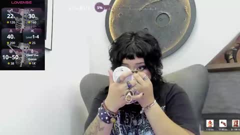 Snapshot of miaamane chatting on 03.10.26 Mia online show from 03.10.26