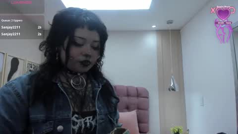 Snapshot of miaamane chatting on 03.12.26 Mia online show from 03.12.26
