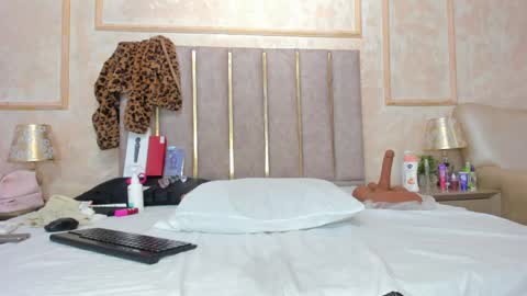 Snapshot of miaasummer chatting on 04.25.26 Miaasummer online show from 04.25.26