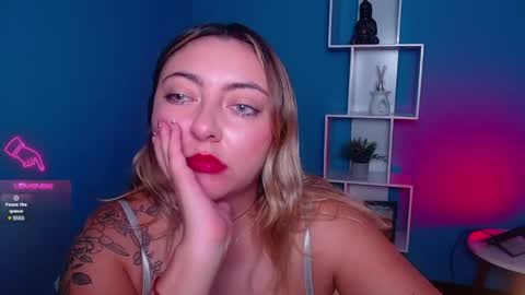 Snapshot of miaawild chatting on 12.09.24 Andrea online show from 12.09.24