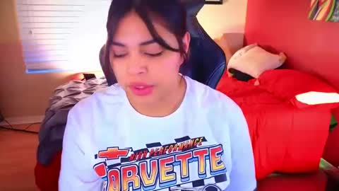 Mia online show from 01.09.25