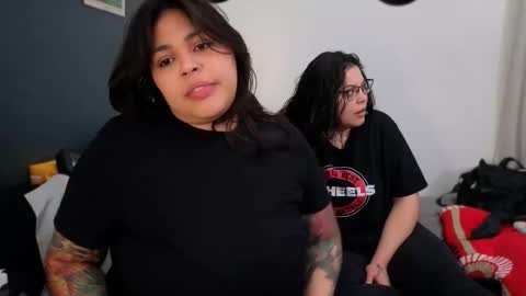 Mia online show from 02.28.26