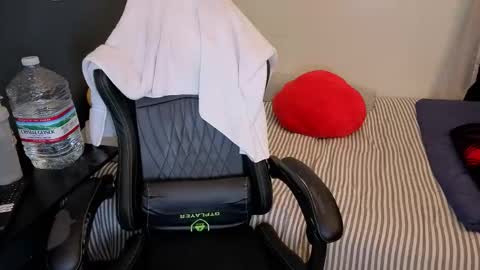 Mia online show from 03.21.26