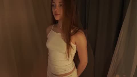 Snapshot of miafleur chatting on 11.10.25 Mia online show from 11.10.25