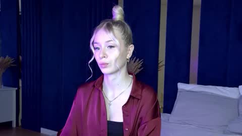 Mia online show from 10.01.25