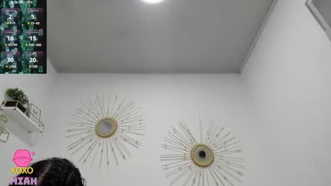 Miah Collins online show from 11.19.25