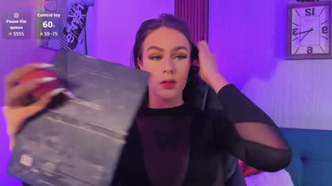 Mia Connor online show from 09.24.25