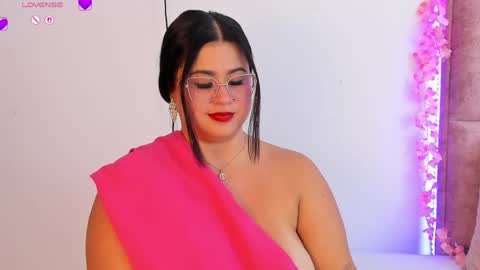 Miah Kumar  online show from 05.19.26