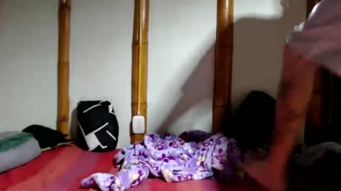 Snapshot of miahells chatting on 03.21.26 Mia Sam online show from 03.21.26