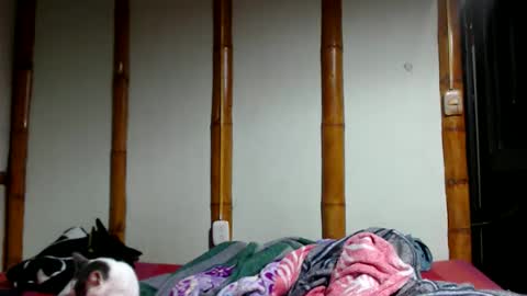 Snapshot of miahells chatting on 03.29.26 Mia Sam online show from 03.29.26