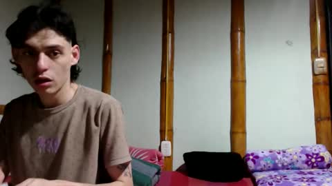 Snapshot of miahells chatting on 04.01.26 Mia Sam online show from 04.01.26