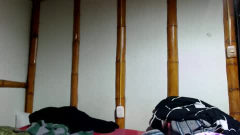 Snapshot of miahells chatting on 04.02.26 Mia Sam online show from 04.02.26