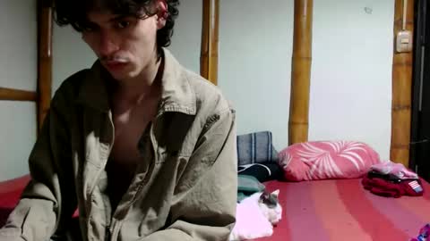 Snapshot of miahells chatting on 04.03.26 Mia Sam online show from 04.03.26