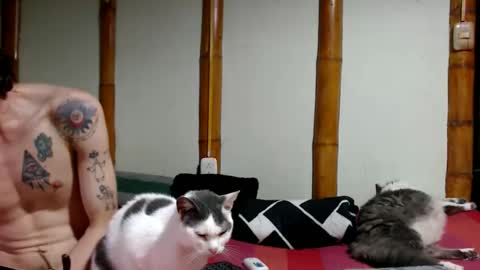 Snapshot of miahells chatting on 04.14.26 Mia Sam online show from 04.14.26