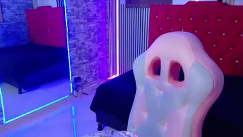 Snapshot of miahernadez303av chatting on 02.03.26 MIA VELEZ online show from 02.03.26