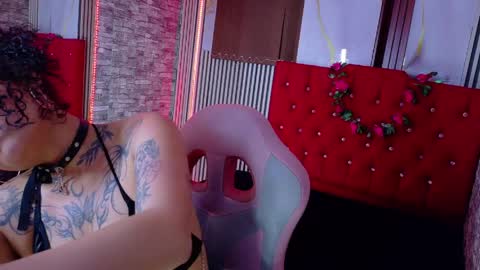 MIA VELEZ online show from 04.10.26