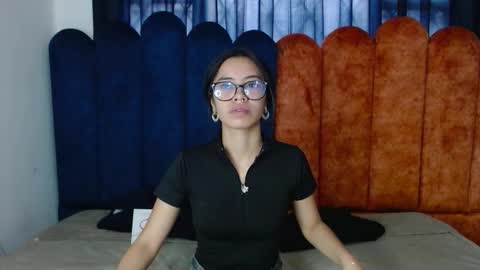 miahotcs online show from 03.11.26