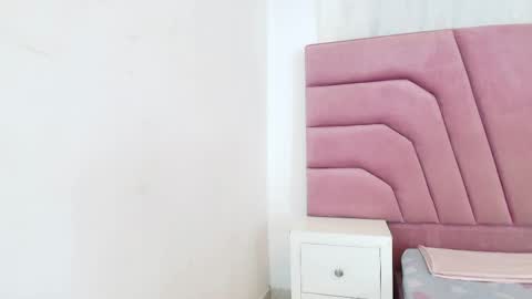 miajhonsonx online show from 03.28.26