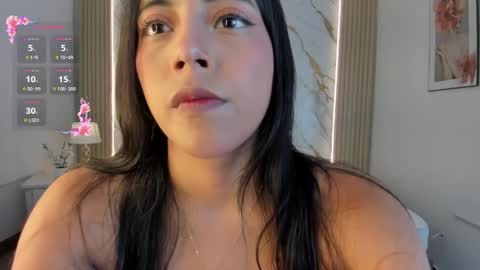Snapshot of miajones_blowjob chatting on 05.01.26 miajones blowjob online show from 05.01.26