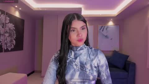 Call me Mia  online show from 12.21.25