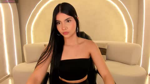 Call me Mia  online show from 02.03.26