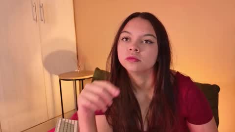 Mia online show from 03.08.26