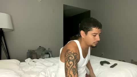 miamiclos1 online show from 01.29.25